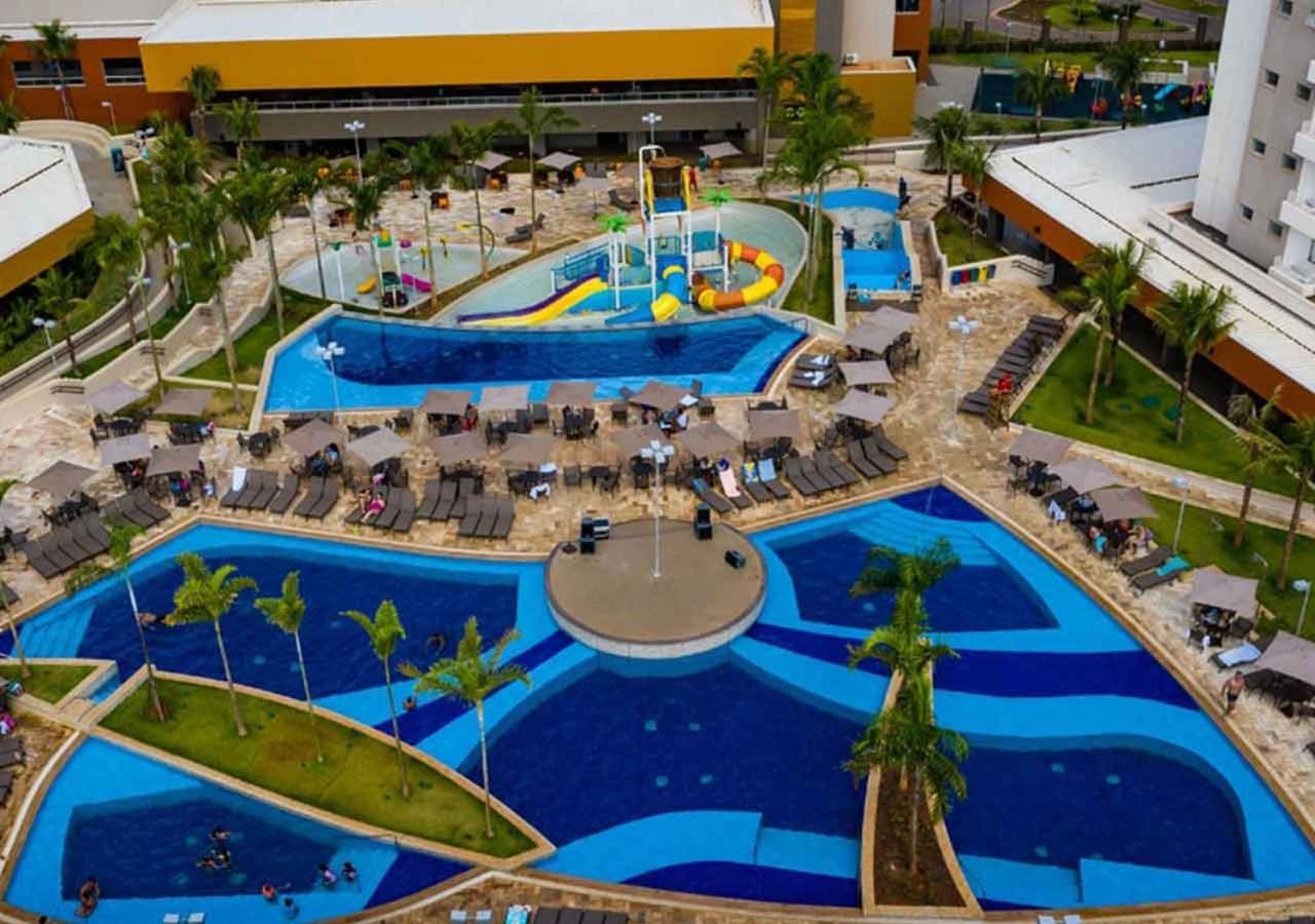 Enjoy Solar Das Aguas Park Resort Olímpia Εξωτερικό φωτογραφία Aerial view of the resort's water park