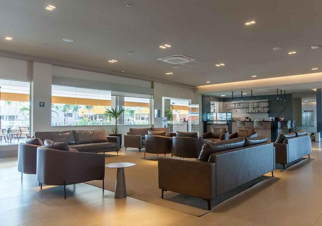 Enjoy Solar Das Aguas Park Resort Olímpia Εξωτερικό φωτογραφία The lounge at the airport
