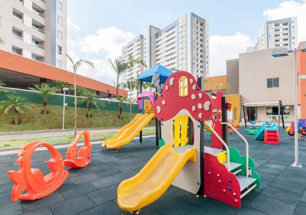 Enjoy Solar Das Aguas Park Resort Olímpia Εξωτερικό φωτογραφία Playground at the complex