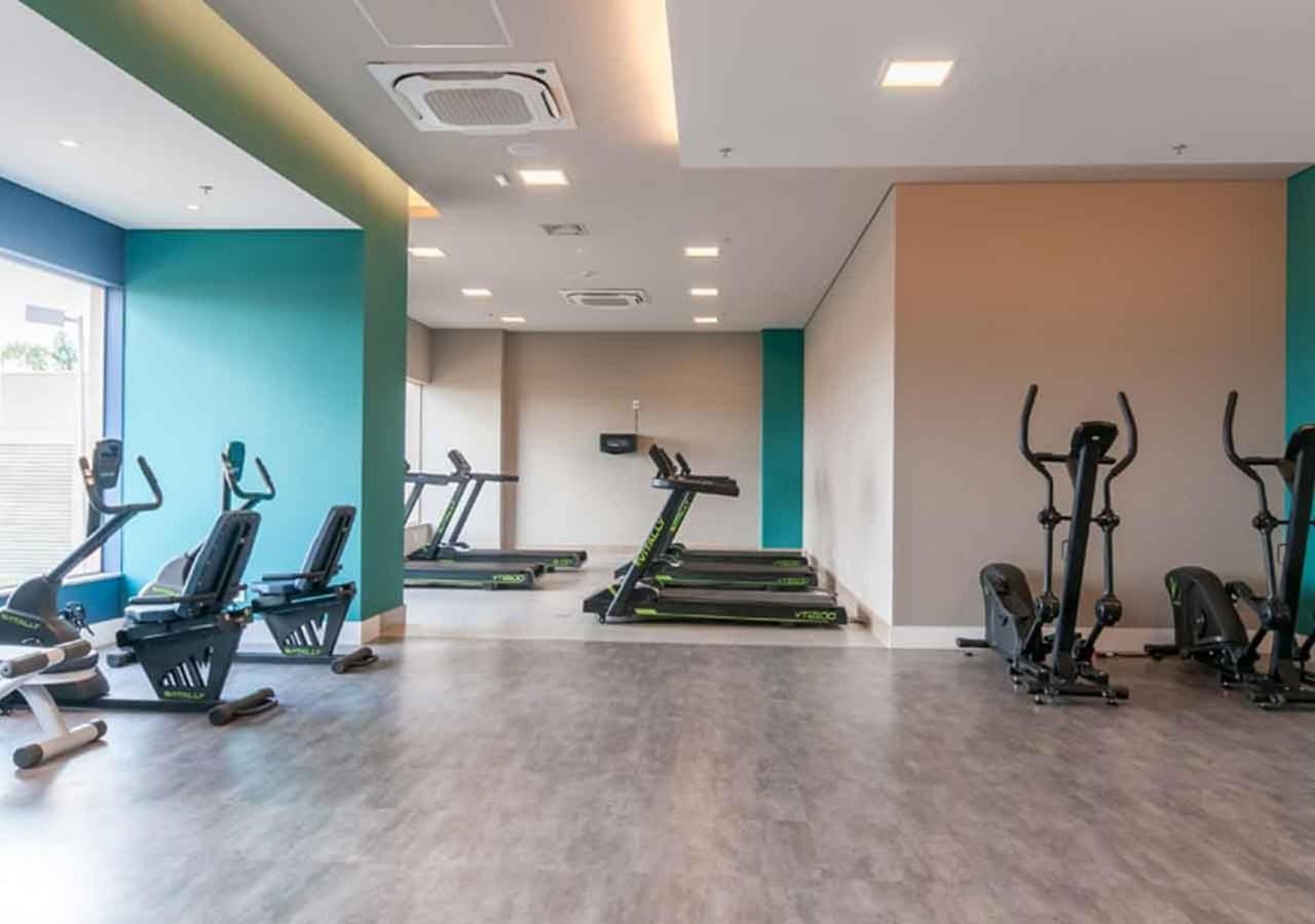 Enjoy Solar Das Aguas Park Resort Olímpia Εξωτερικό φωτογραφία The gym at the hotel