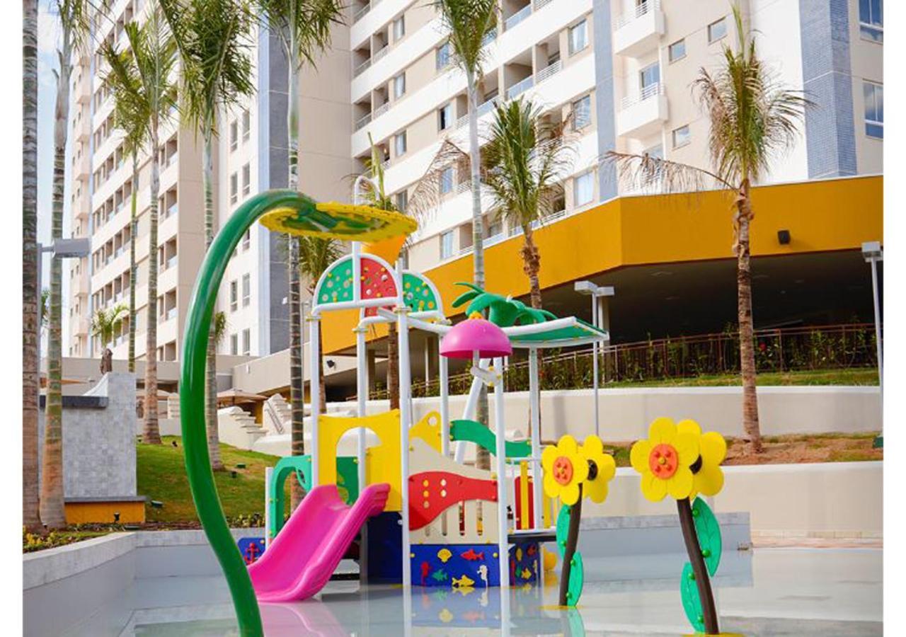Enjoy Solar Das Aguas Park Resort Olímpia Εξωτερικό φωτογραφία Playground at the complex