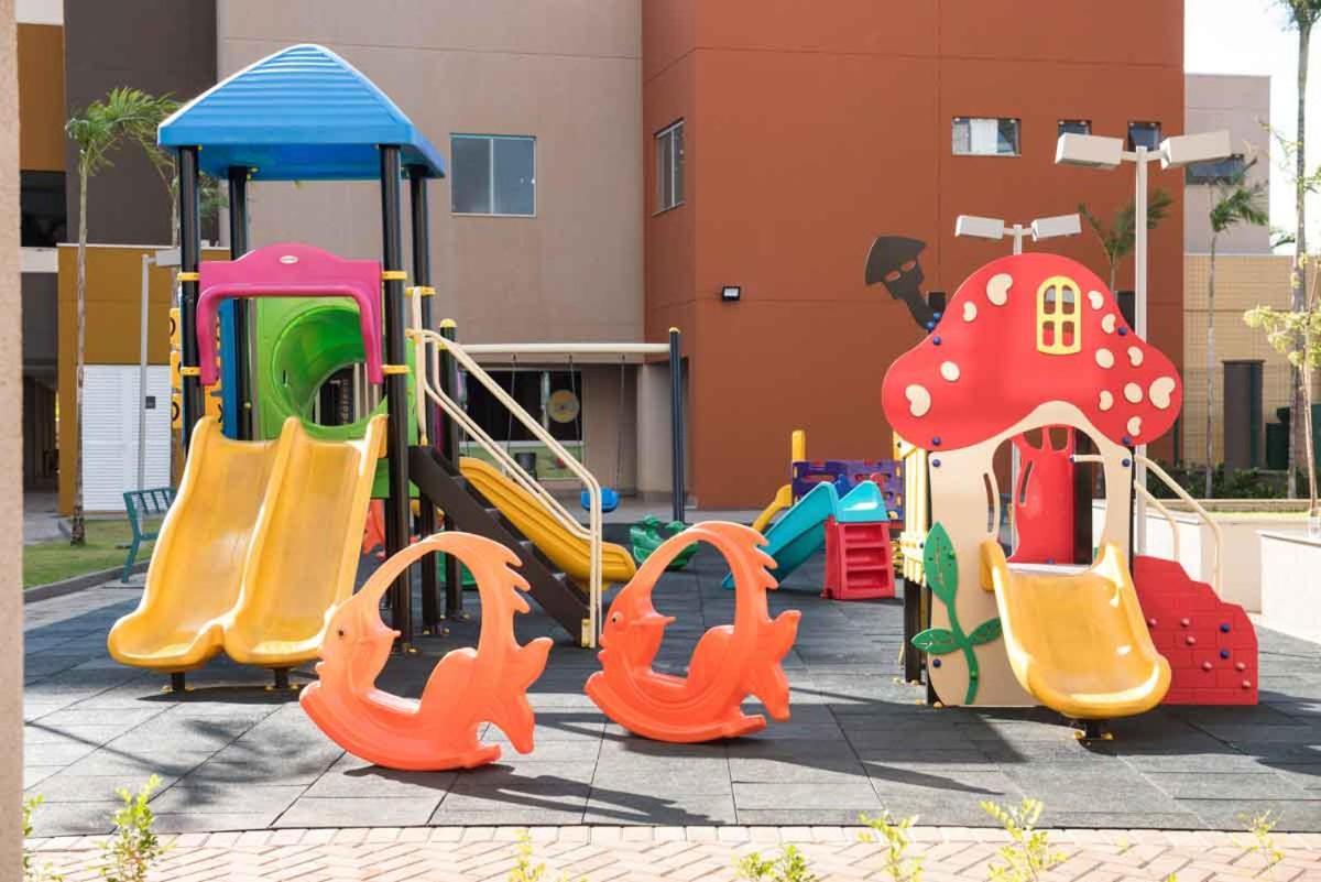 Enjoy Solar Das Aguas Park Resort Olímpia Εξωτερικό φωτογραφία Playground in a residential area