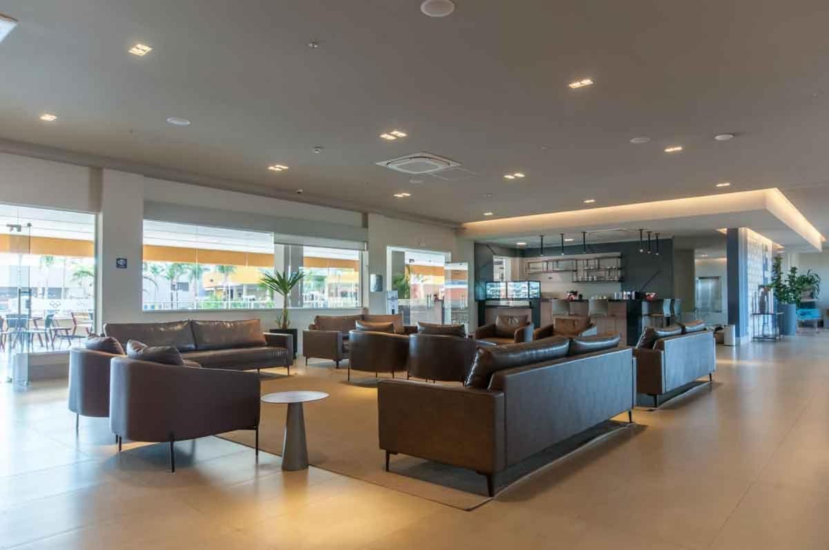 Enjoy Solar Das Aguas Park Resort Olímpia Εξωτερικό φωτογραφία The lounge at the airport